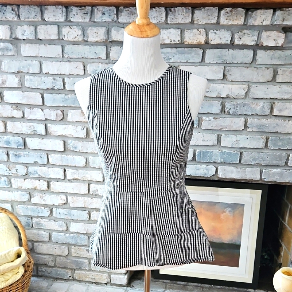 White House Black Market Black and White Striped Top